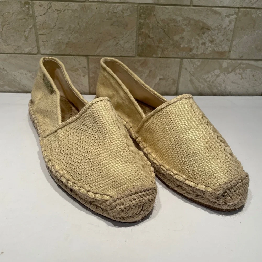 Lilly Pulitzer Womens Gold Metallic Canvas Espadrille Flats Shoes Size 8